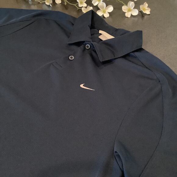 Nike Swoosh Logo Polo Shirt Textured Navy Blue Shoulder Yoke - Picture 3 of 9